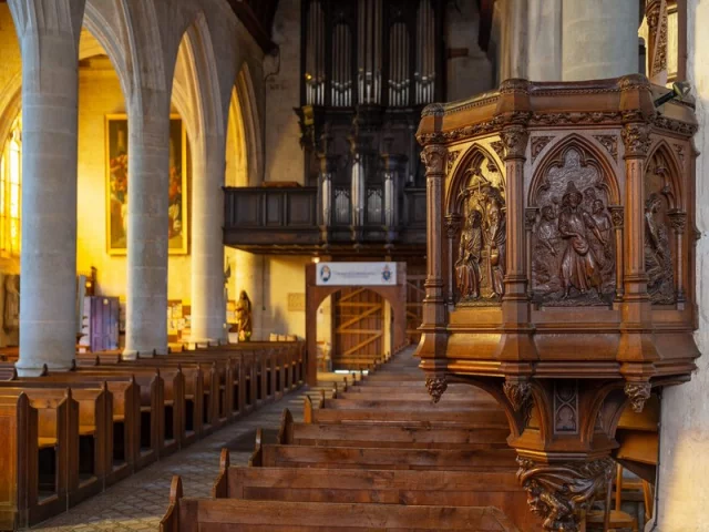 Eglise Notre Dame Orbec Chaire