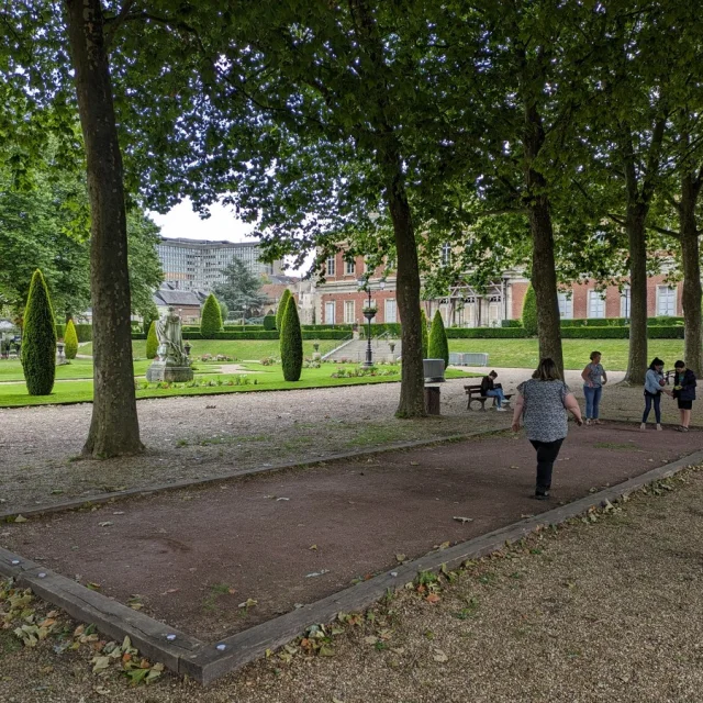 Terrain Petanque Jardin Public Lisieux